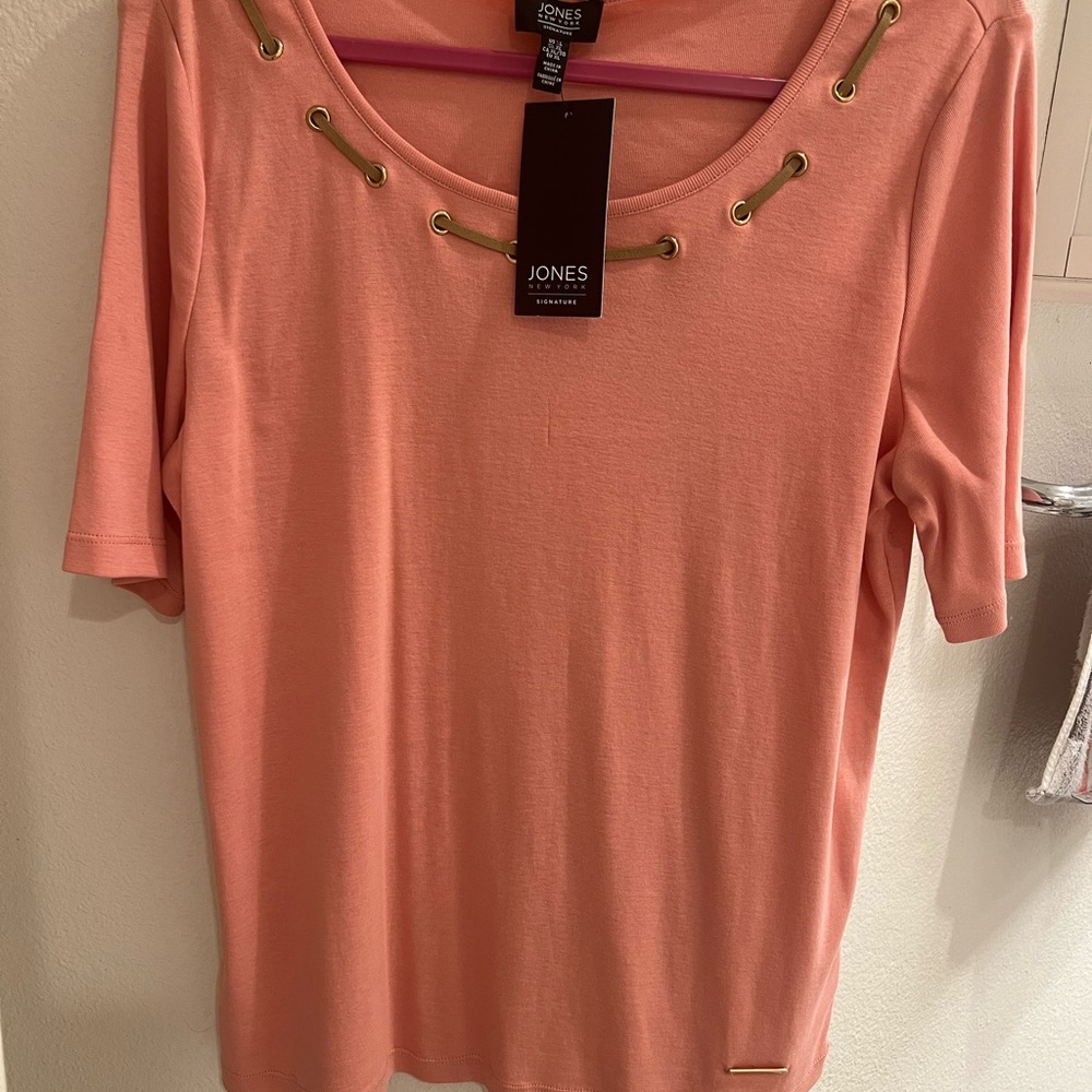 Jones New York top with suede trim
